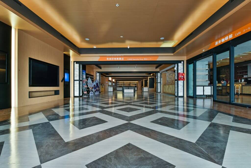 Nanya Bali 686 688 689 Happy Chimei aisle (1)